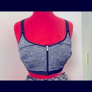 Victoria Secret Sports Bra
